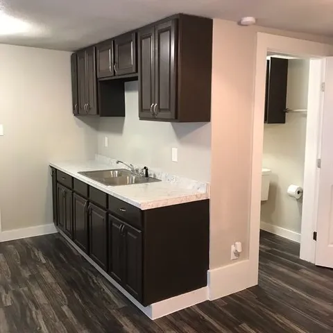 $775 | 214 West Republic Street, Unit 1, Baytown, TX 77520