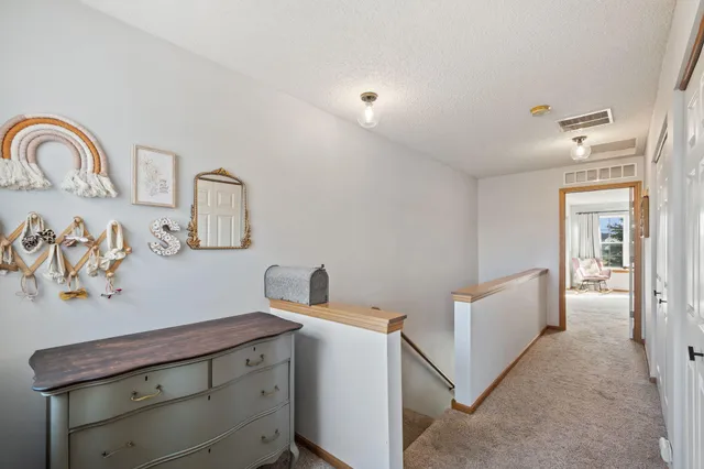 $229,000 | 668 Cobblestone Way, Shakopee, MN 55379