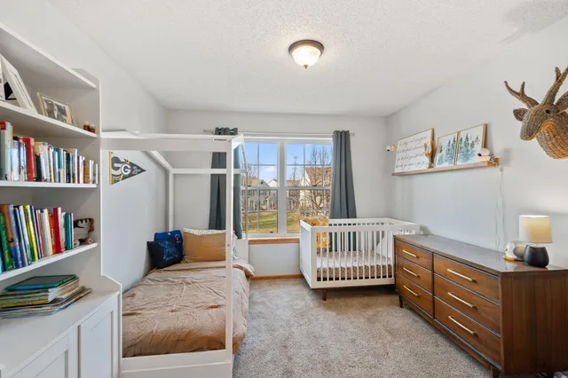 $229,000 | 668 Cobblestone Way, Shakopee, MN 55379