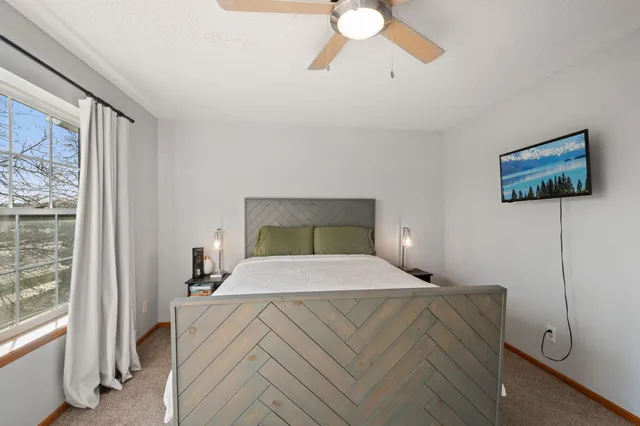 $229,000 | 668 Cobblestone Way, Shakopee, MN 55379