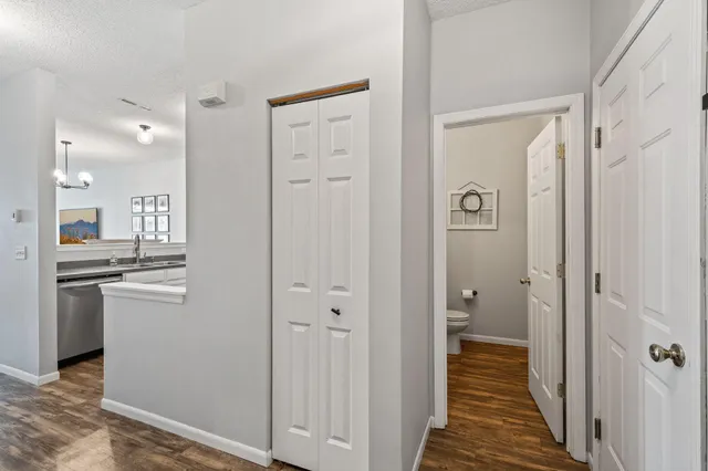 $229,000 | 668 Cobblestone Way, Shakopee, MN 55379