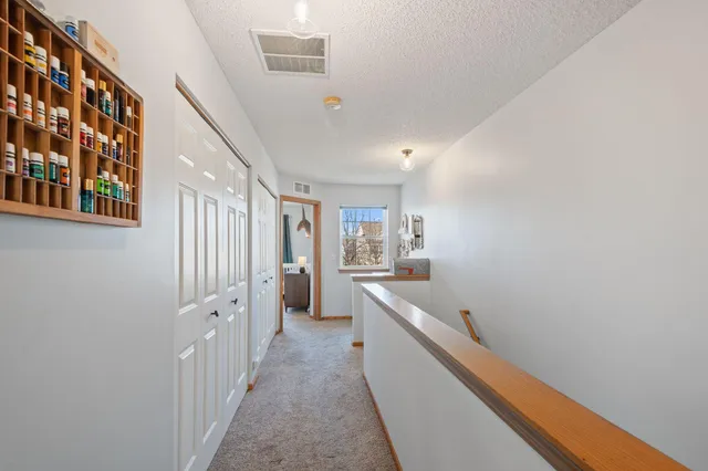 $229,000 | 668 Cobblestone Way, Shakopee, MN 55379