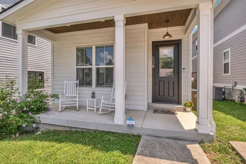 $750,000 | 100 B Oceola Avenue, Nashville, TN 37209