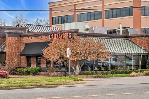 $750,000 | 100 B Oceola Avenue, Nashville, TN 37209