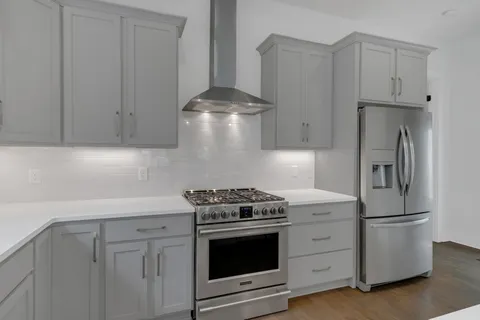 $750,000 | 100 B Oceola Avenue, Nashville, TN 37209