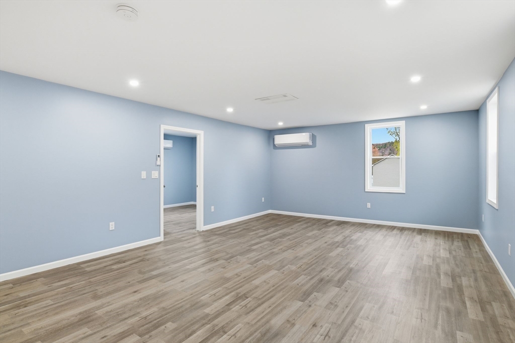 25 Bourne Street Three Rivers, MA 01080 - Photo 10 of 41