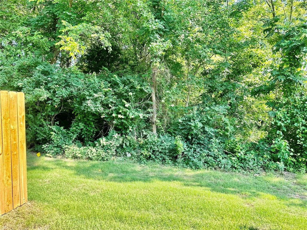 911 North Rupple Road, Unit 106 Fayetteville, AR 72704 - Photo 20 of 21 Gallery Image 20