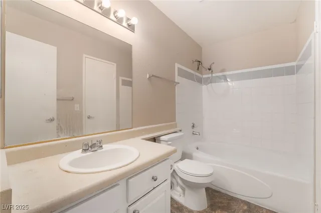 $175,000 | 3151 North Soaring Gulls Drive, Unit 2034, Las Vegas, NV 89128