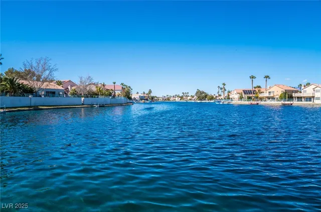 $175,000 | 3151 North Soaring Gulls Drive, Unit 2034, Las Vegas, NV 89128