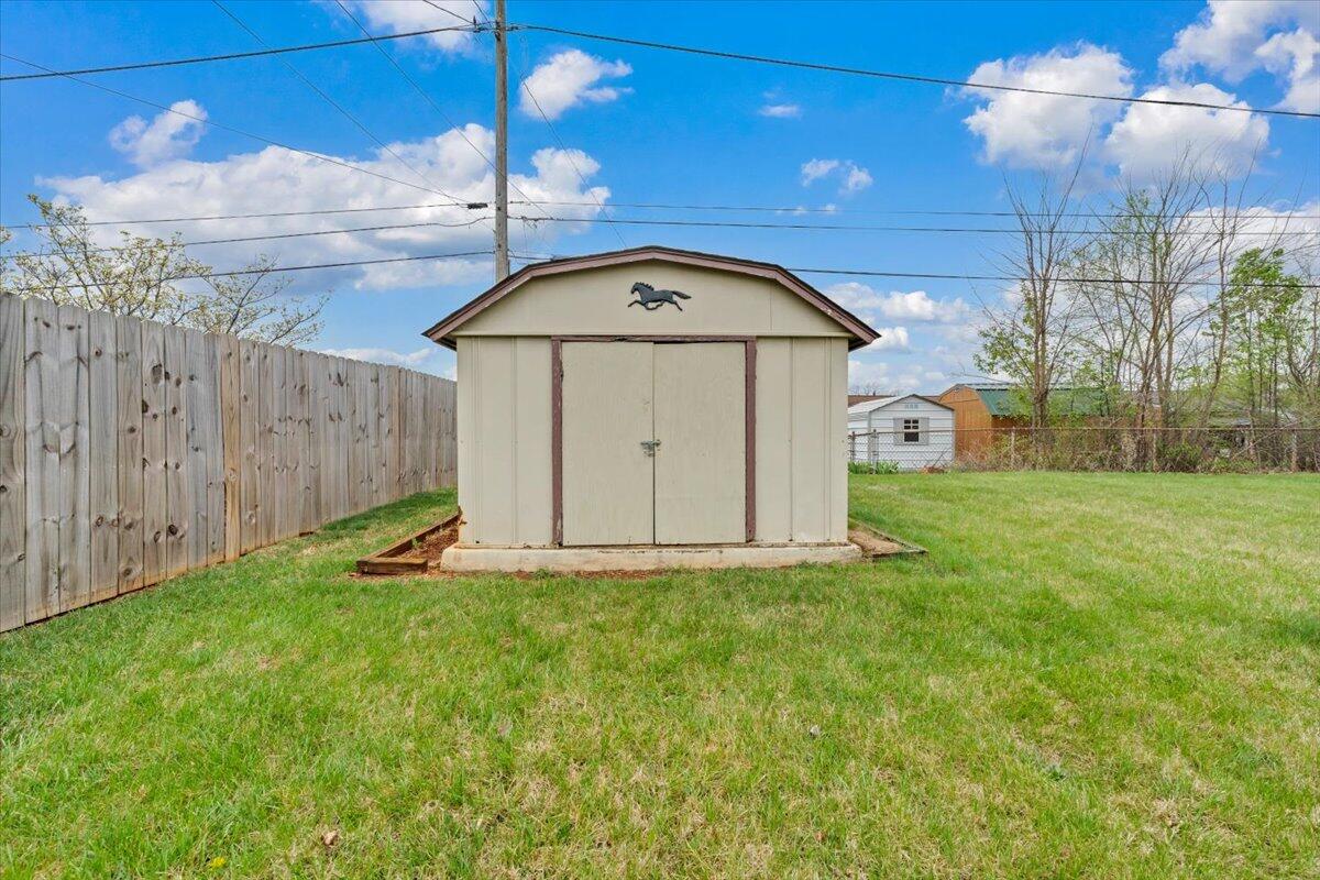 5156 Hazelridge Road Northwest Roanoke, VA 24012 - Photo 24 of 30 37-MIB04476