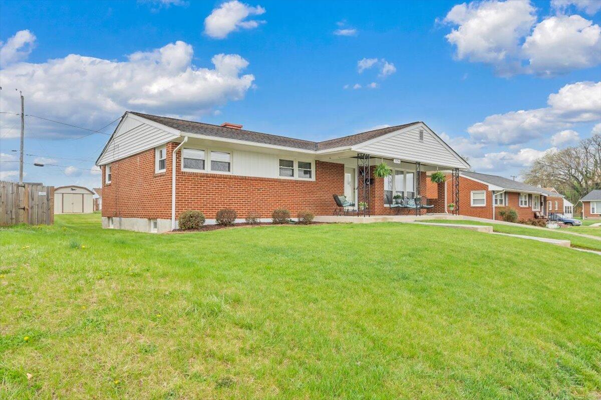 5156 Hazelridge Road Northwest Roanoke, VA 24012 - Photo 27 of 30 44-MIB04524-R5