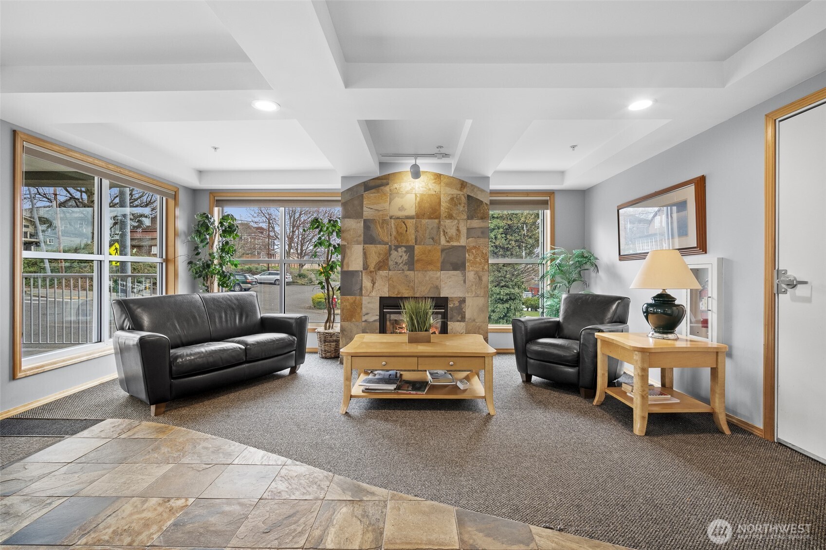 1011 Bancroft Street, Unit 204 Bellingham, WA 98225 - Photo 28 of 32 a living room with furniture and a large window
