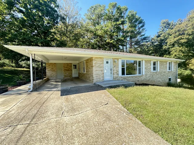 a view of a house with a outdoor space