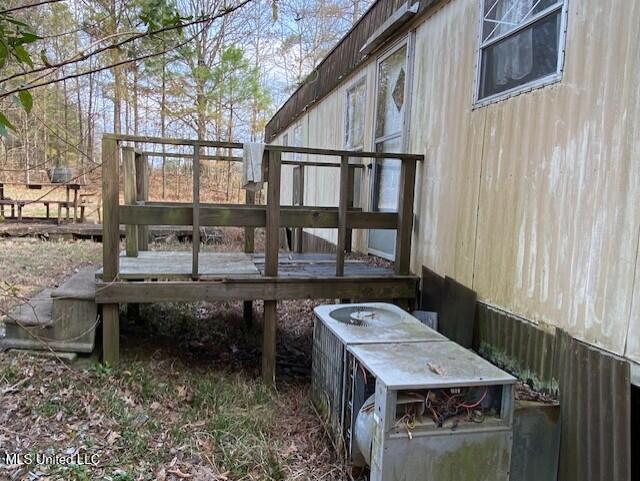1939 Barr Road Coldwater, MS 38618 - Photo 20 of 25 Back of home