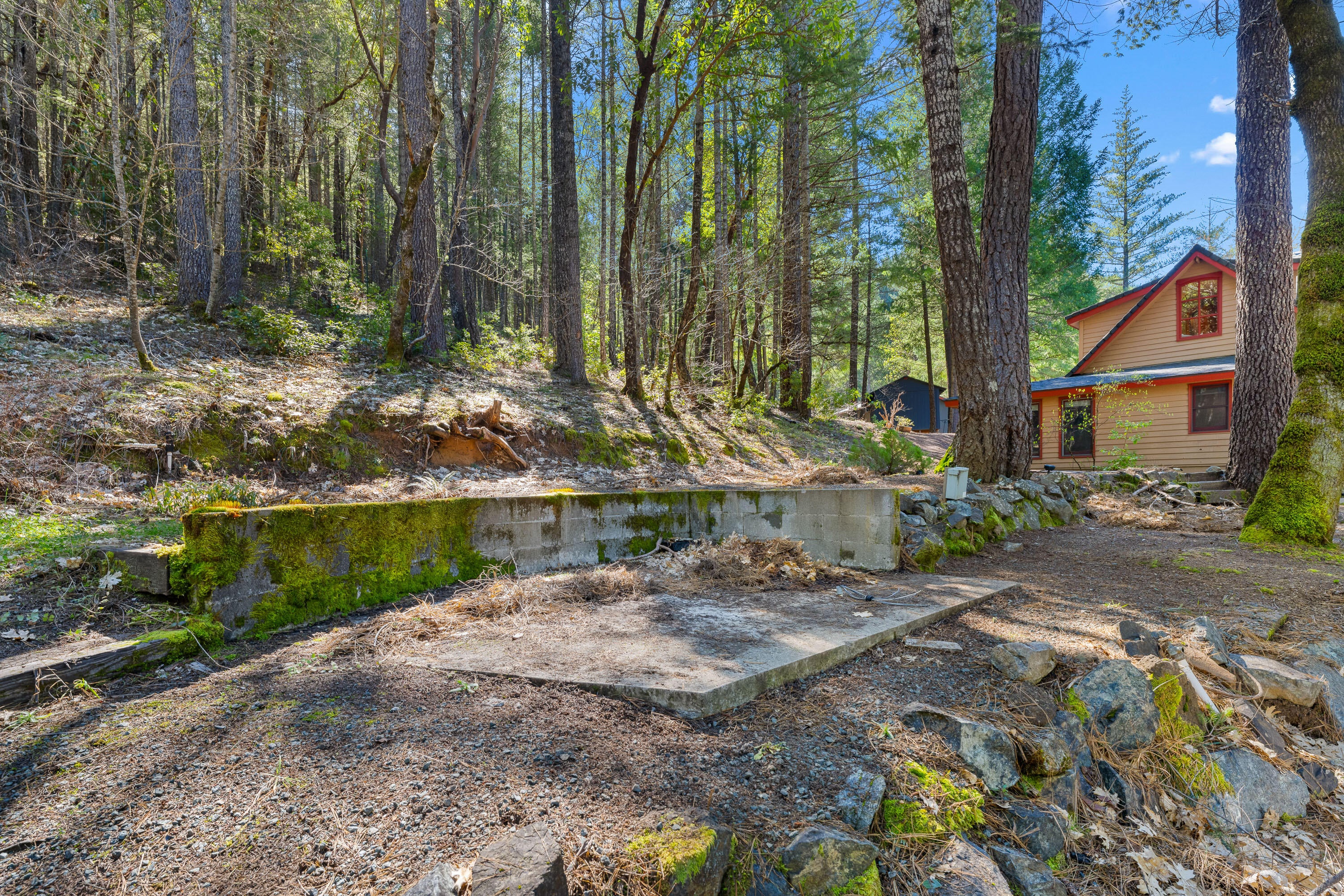 2315 Reeves Creek Road Selma, OR 97538 - Photo 23 of 49 All ready for your hot tub!