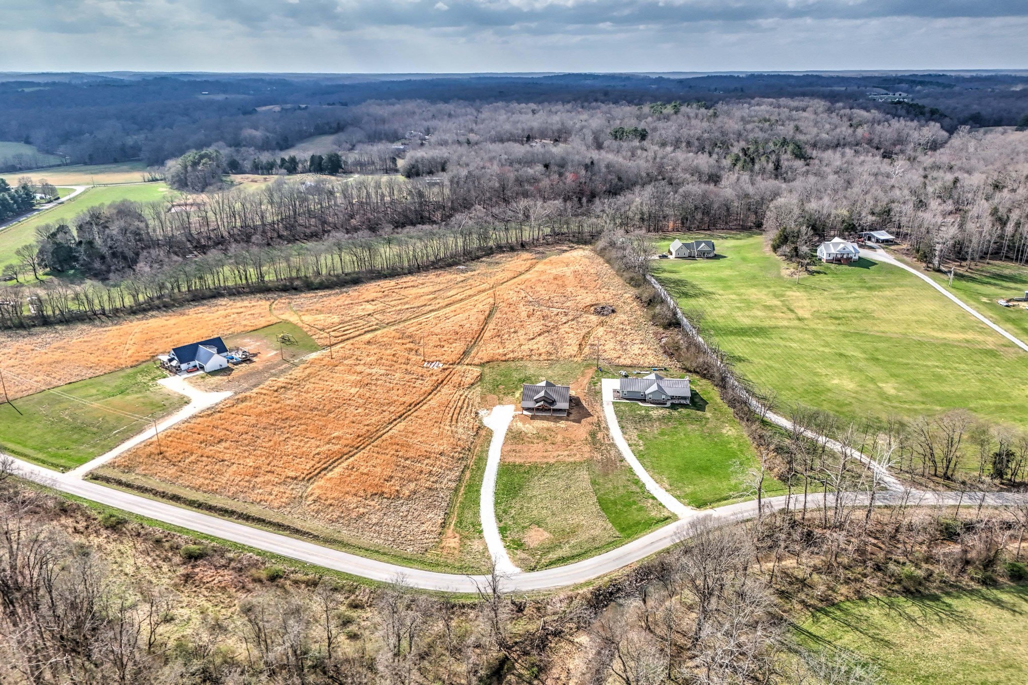 656 East Piney Road Dickson, TN 37055 - Photo 13 of 47 Gallery Image 13