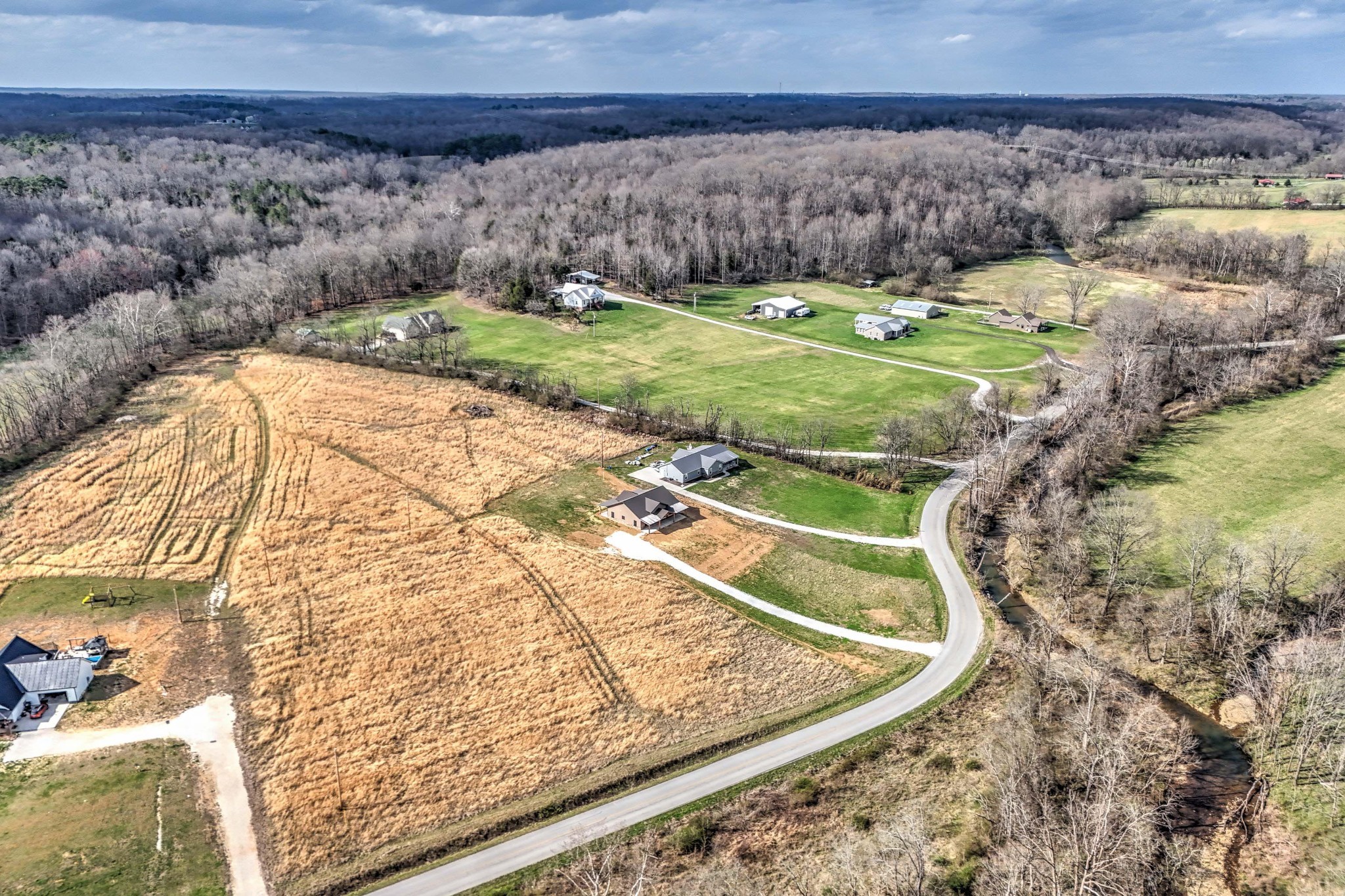 656 East Piney Road Dickson, TN 37055 - Photo 14 of 47 Gallery Image 14