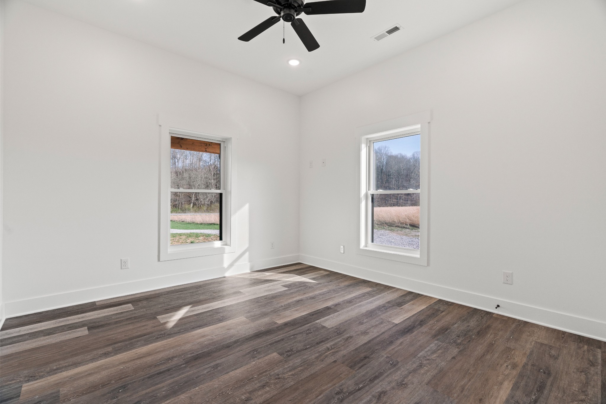 656 East Piney Road Dickson, TN 37055 - Photo 46 of 47 Gallery Image 46