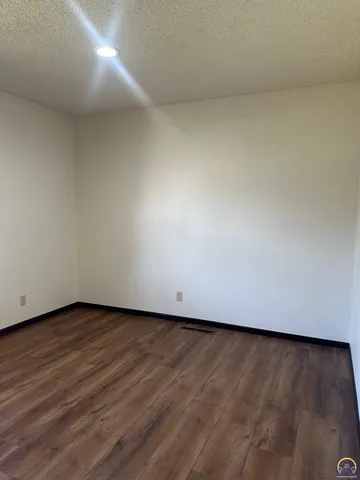 $209,500 | 918 East Logan Avenue, Emporia, KS 66801