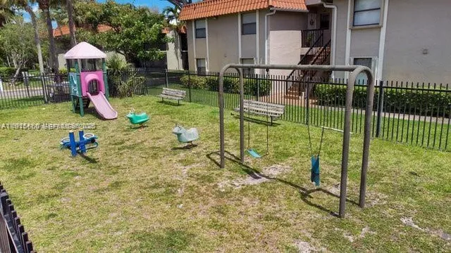 $2,700 | 9912 Hammocks Boulevard, Unit 10441, Miami, FL 33196