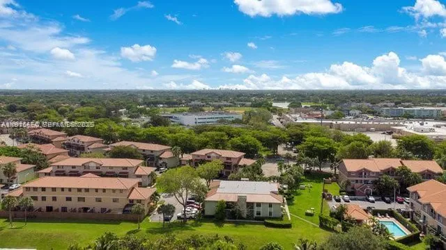 $2,700 | 9912 Hammocks Boulevard, Unit 10441, Miami, FL 33196