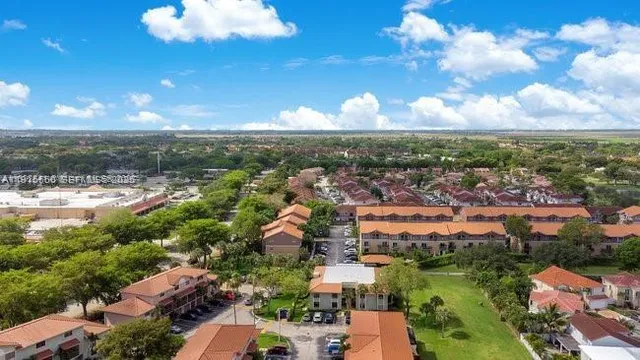 $2,700 | 9912 Hammocks Boulevard, Unit 10441, Miami, FL 33196