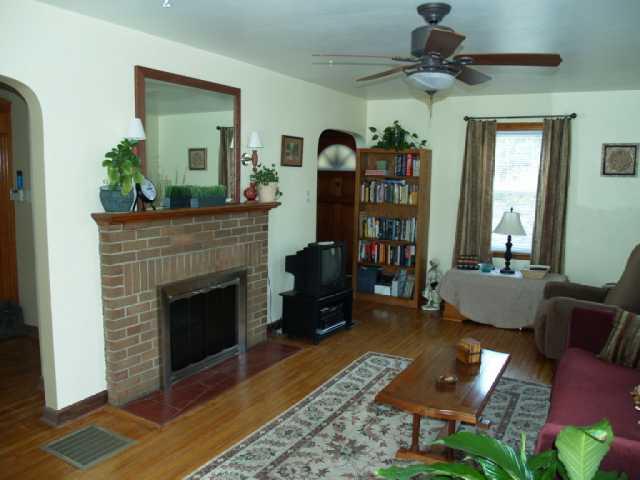 1331 Lindberg Road Anderson, IN 46012 - Photo 3 of 10