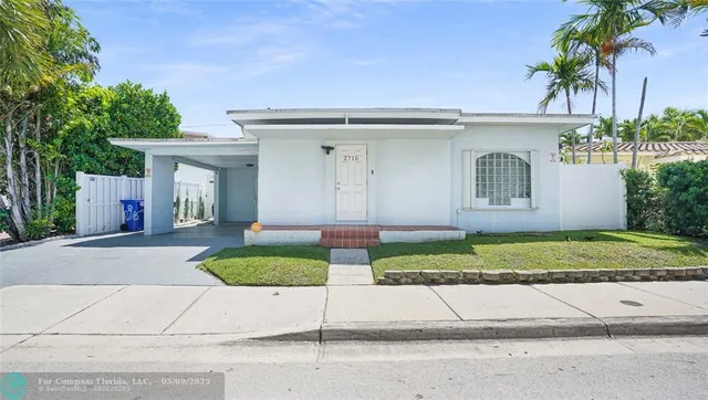 $5,500 | 2716 North Ocean Boulevard, Fort Lauderdale, FL 33308