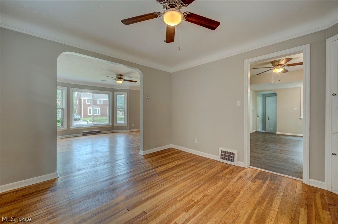 3498 Edison Road Cleveland Heights, OH 44121 - Photo 10 of 35 Gallery Image 10
