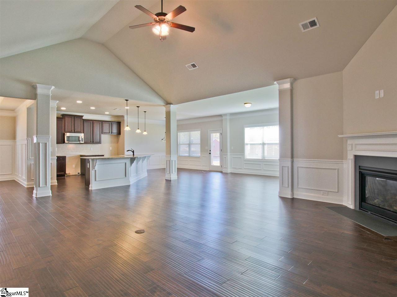 131 Jones Creek Circle Anderson, SC 29621 - Photo 6 of 36 Gallery Image 6
