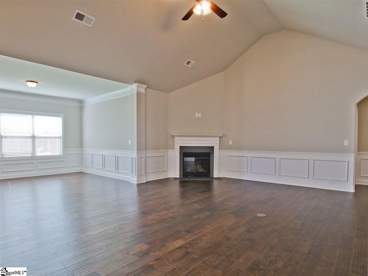 131 Jones Creek Circle Anderson, SC 29621 - Photo 8 of 36 Gallery Image 8