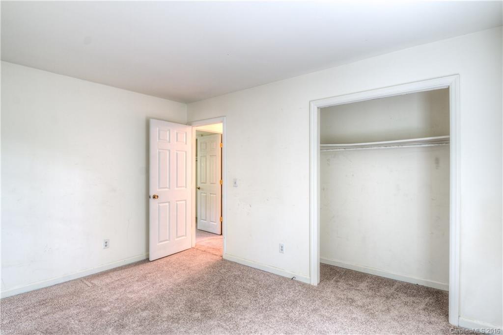 2615 Rea Road Charlotte, NC 28226 - Photo 19 of 23 Gallery Image 19