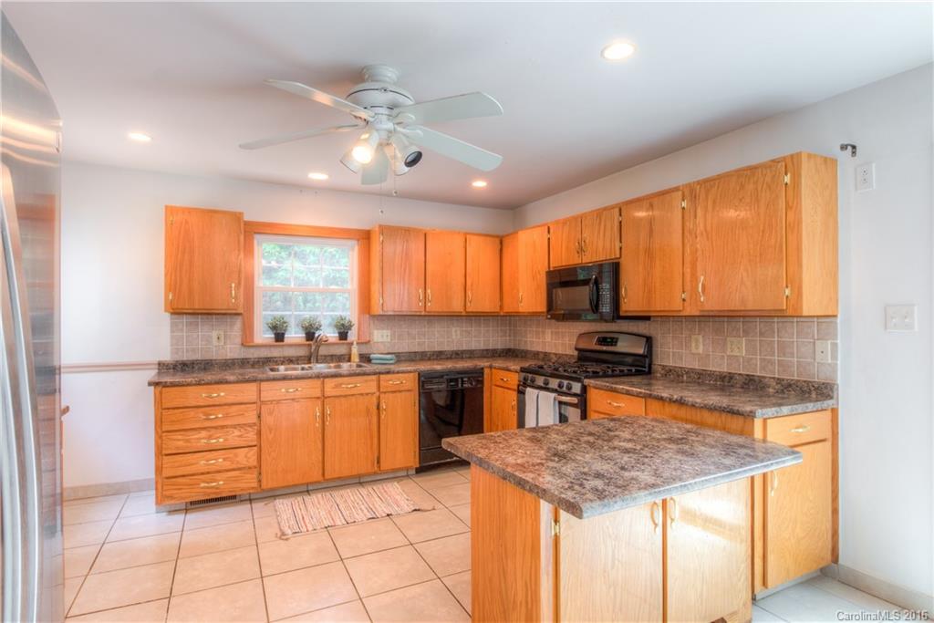 2615 Rea Road Charlotte, NC 28226 - Photo 9 of 23 Gallery Image 9