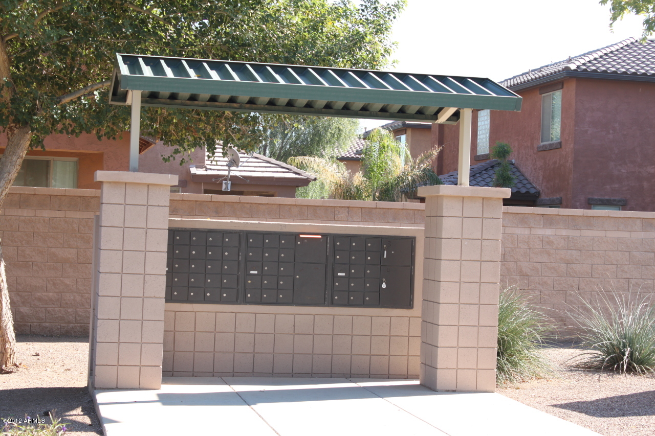 3846 East Fairview Street Gilbert, AZ 85295 - Photo 5 of 18 IMG_3233