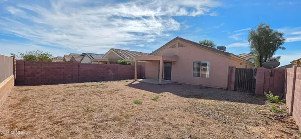 $1,200 | 6642 East Lush Vista View, Florence, AZ 85132