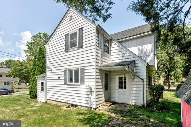 $190,000 | 99 5th Street, Philipsburg, PA 16866