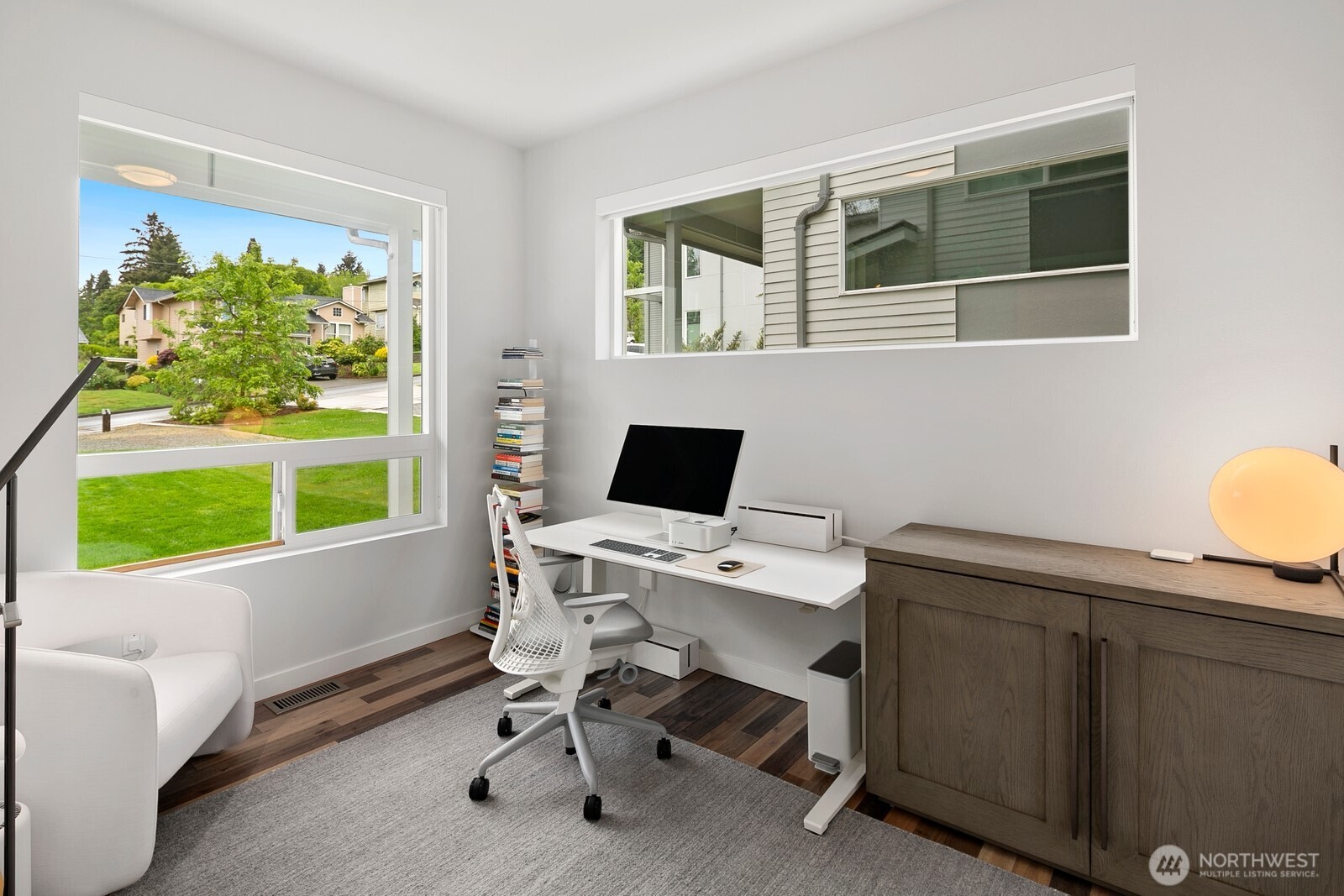 2627 Southwest 100th Street Seattle, WA 98146 - Photo 12 of 27