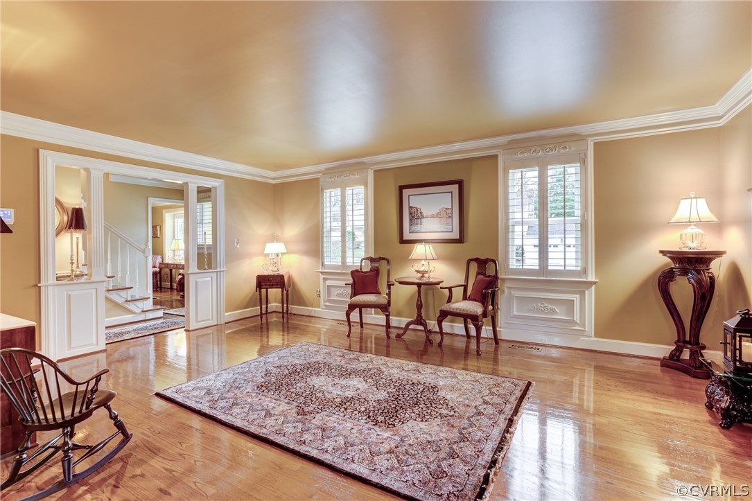 104 Tudor Road Colonial Heights, VA 23834 - Photo 12 of 50 a living room with furniture and a table