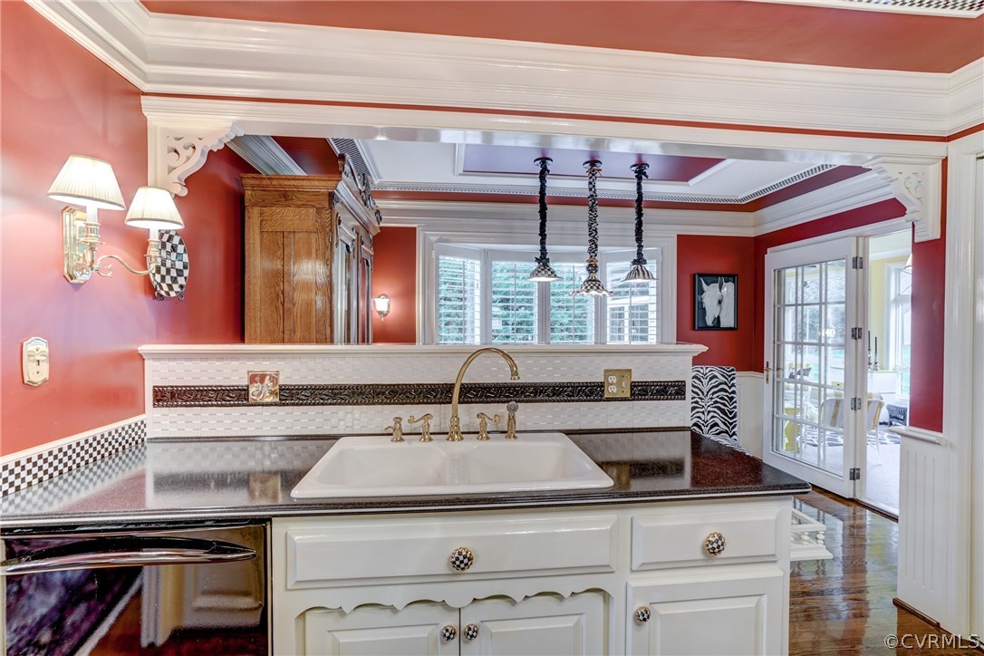 104 Tudor Road Colonial Heights, VA 23834 - Photo 17 of 50 a sink with a granite top and washer