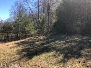 5202 Waller Road Pfafftown, NC 27040 - Photo 7 of 14 Gallery Image 7