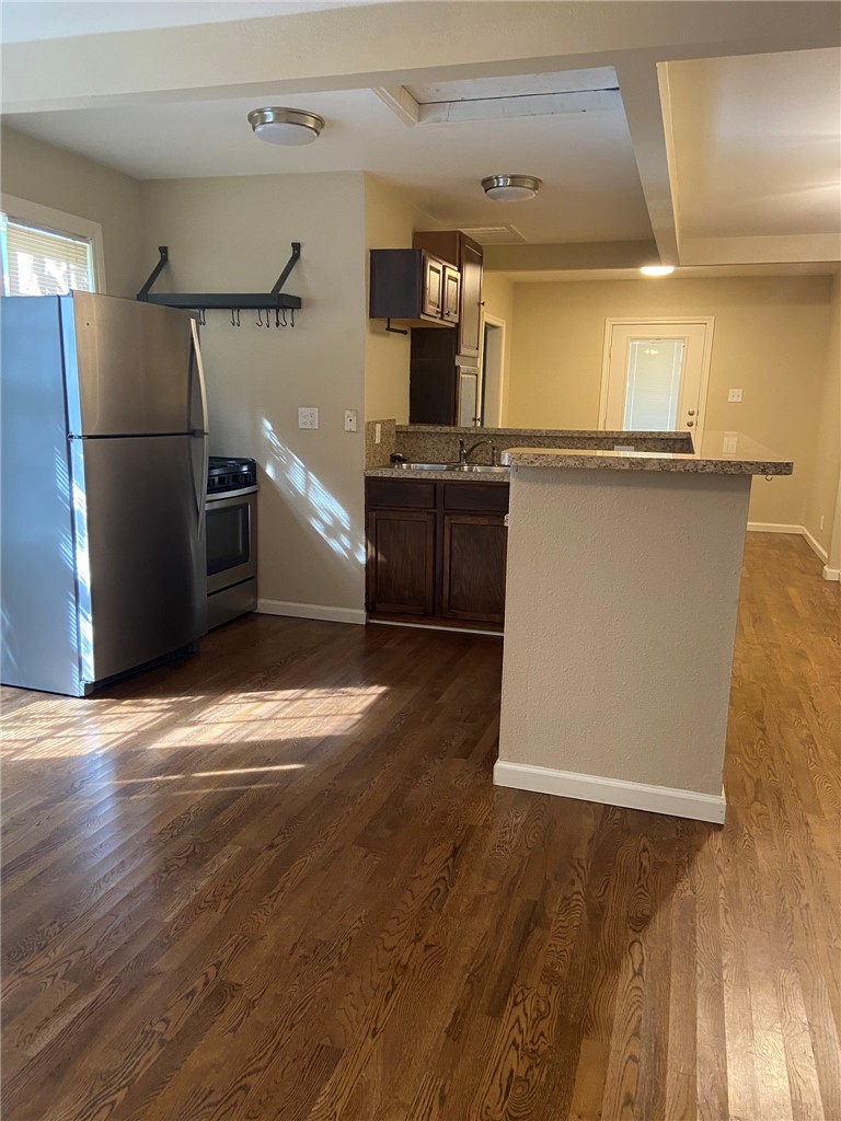 3511 Windsor Road, Unit B Austin, TX 78703 - Photo 6 of 12 Gallery Image 6