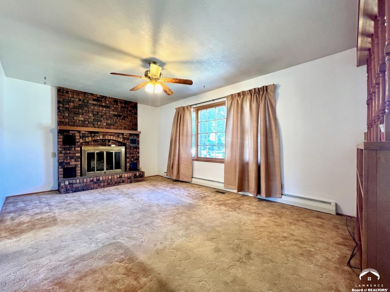 1754 East 1310th Road Lawrence, KS 66044 - Photo 2 of 23