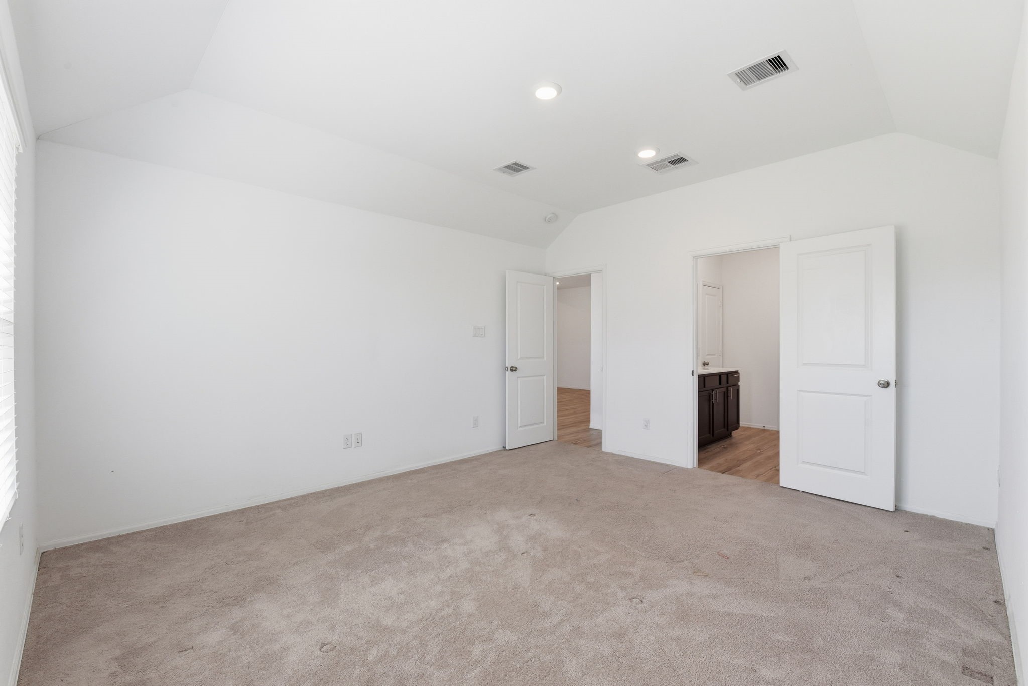 9010 Brazos Drive Baytown, TX 77521 - Photo 20 of 37 a view of an empty room