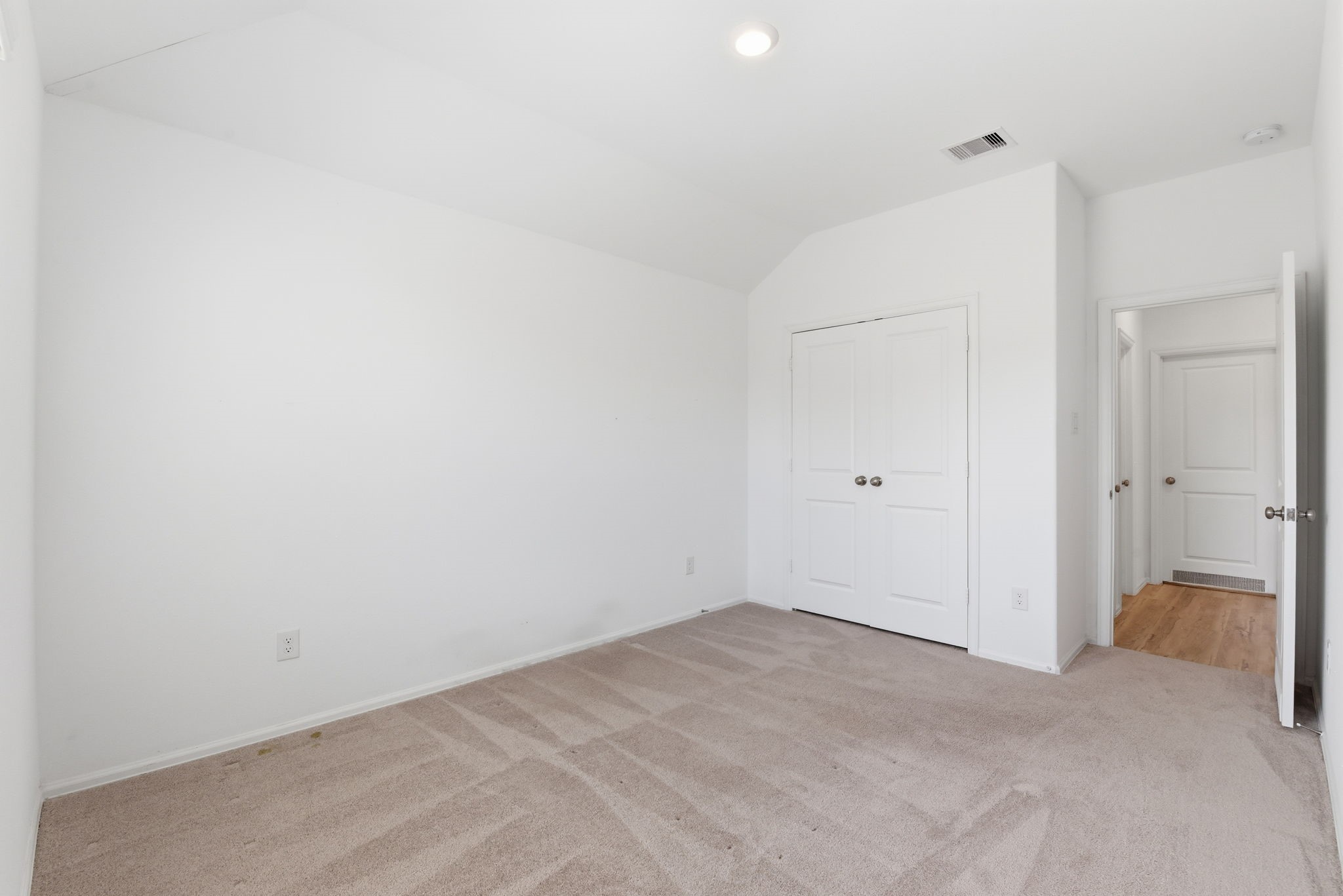 9010 Brazos Drive Baytown, TX 77521 - Photo 27 of 37 a view of room