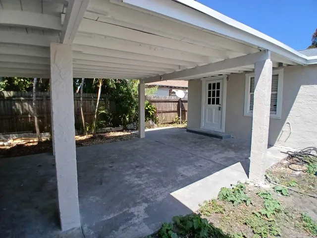 $3,200 | 5815 Garden Avenue, West Palm Beach, FL 33405