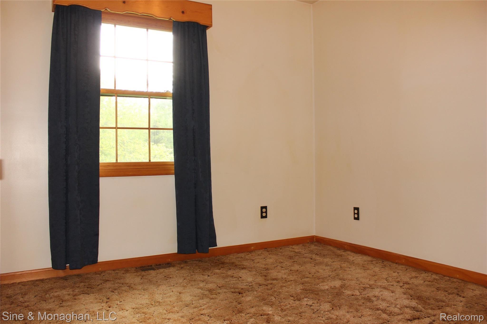 1535 Stein Road St. Clair, MI 48079 - Photo 10 of 20 IMG_7902.JPG