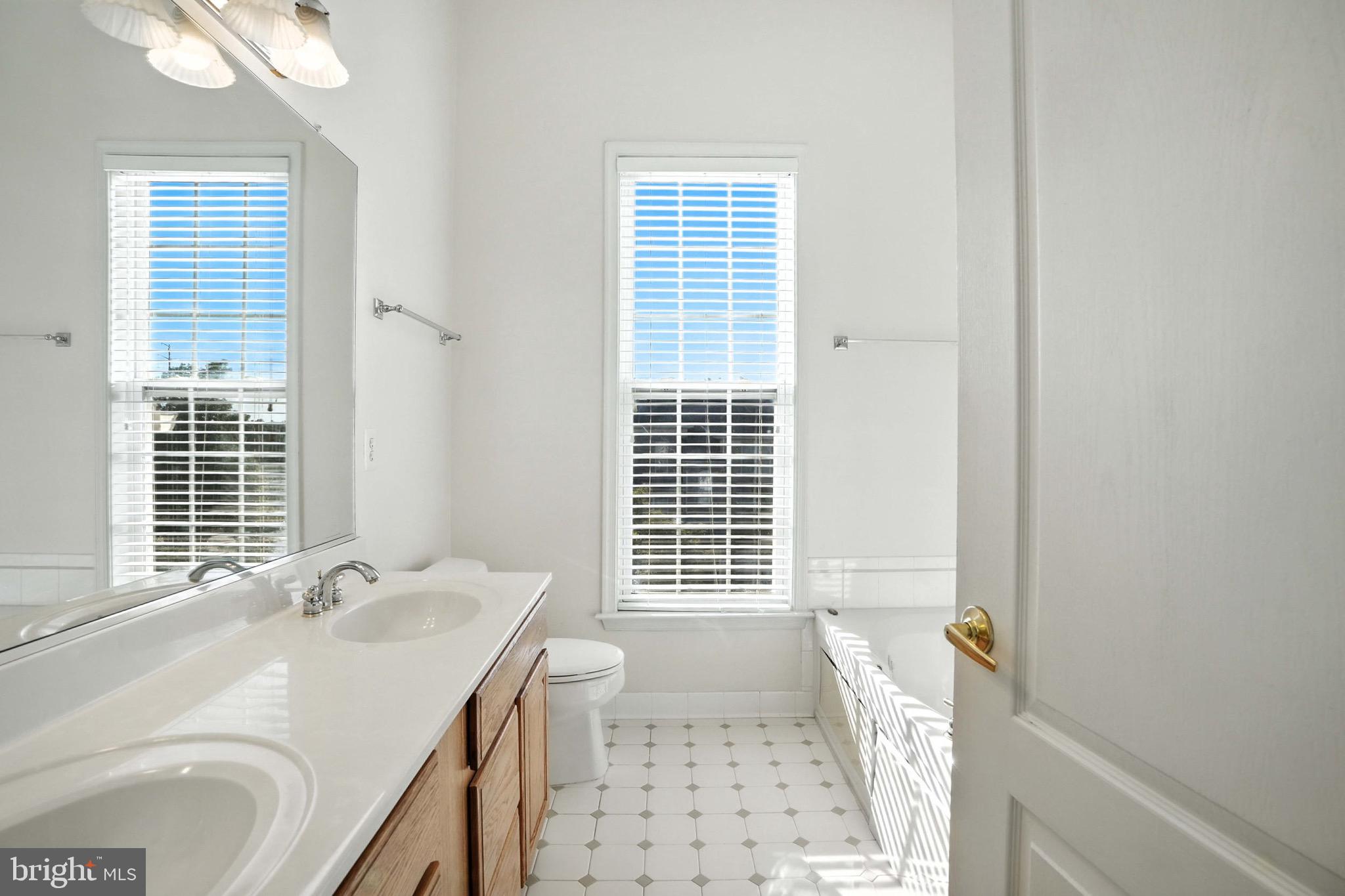 12180 Abington Hall Place, Unit 206 Reston, VA 20190 - Photo 29 of 34
