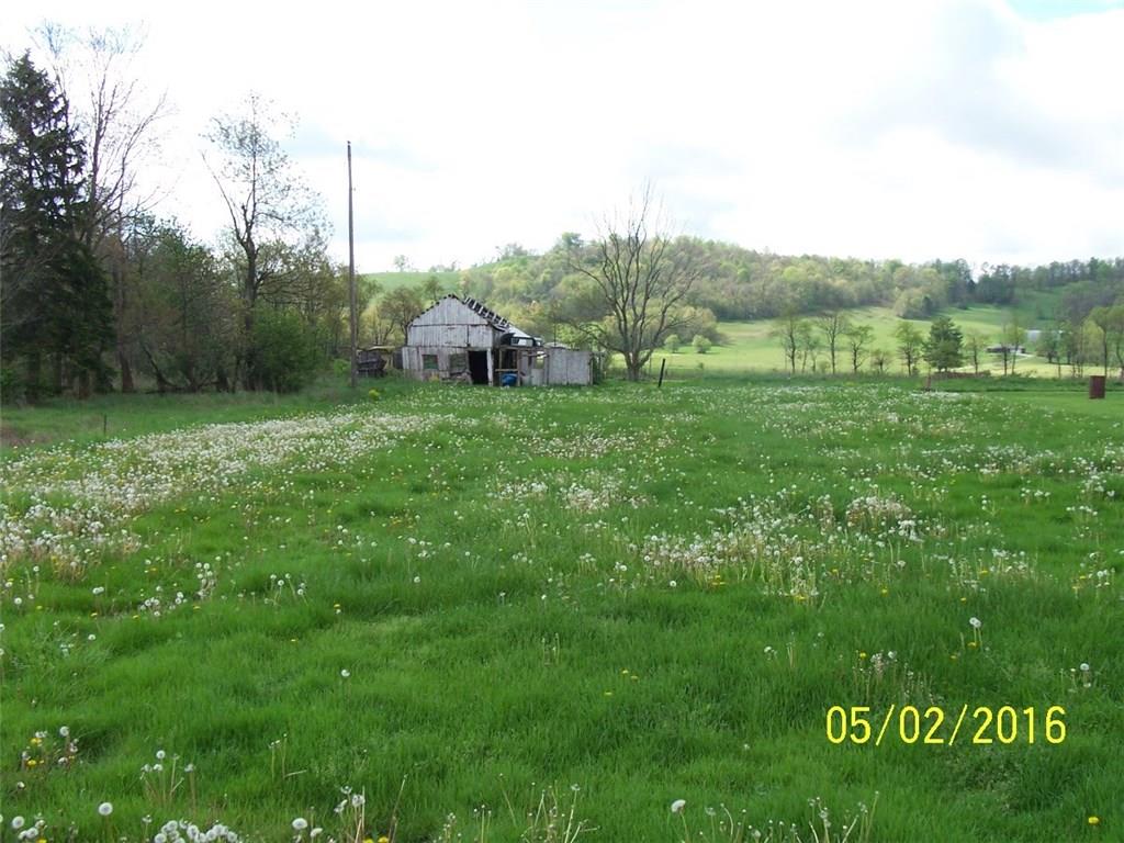 1870 Jefferson Road Rices Landing, PA 15357 - Photo 4 of 14
