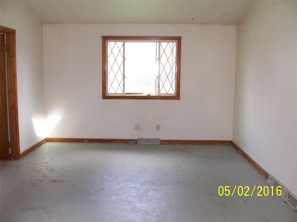 1870 Jefferson Road Rices Landing, PA 15357 - Photo 7 of 14