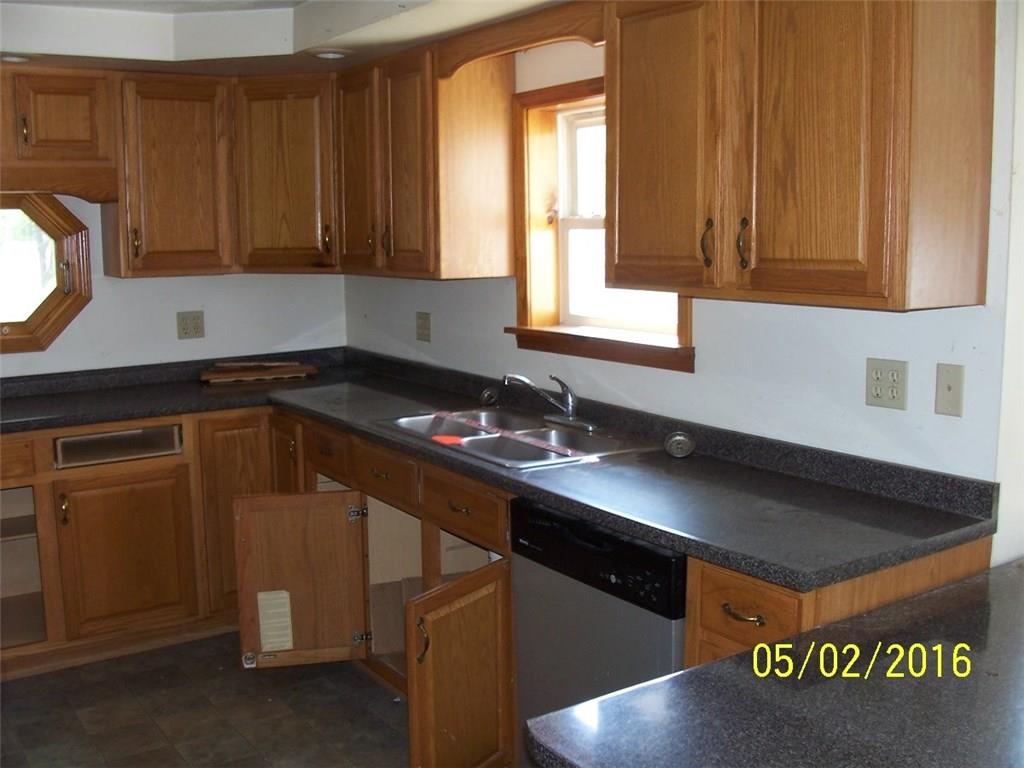 1870 Jefferson Road Rices Landing, PA 15357 - Photo 9 of 14